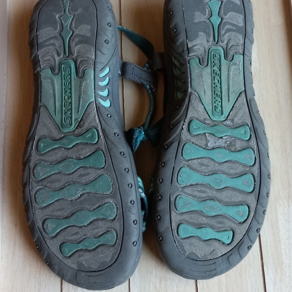 Skechers Women's Reggae-Loopy Sandals in mint - Picture 5 of 7